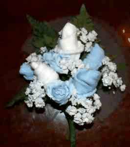 Diy baby shower corsage store for mom to be