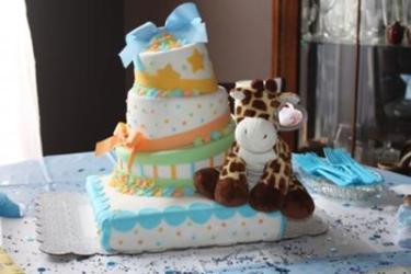 neutral colors giraffe baby shower cake